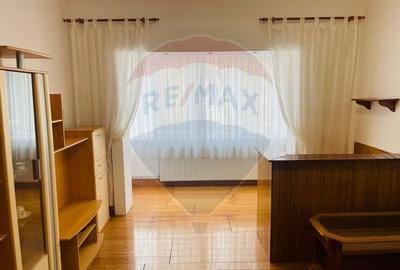 Apartament 2 camere de inchiriat - Cartier Tractorul - 1