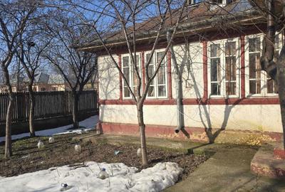 Casă cu 3 camere în Central - 8