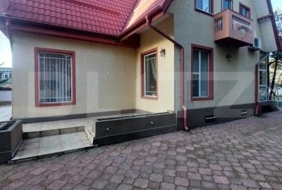 Vila, 10 camere, 580 mp, zona Cartier Albert - 3