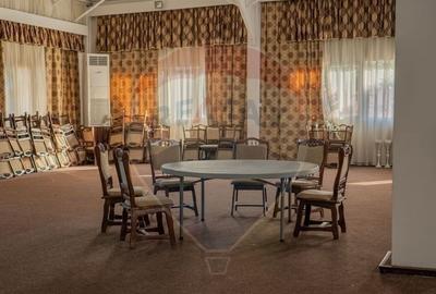 Spațiu comercial, de 2,500 mp, în Central - 3