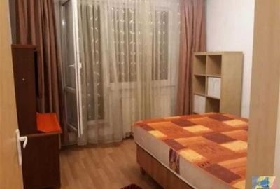 Apartament cu 3 camere decomandat în Vitan - 1