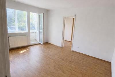 Apartament cu 3 camere semidecomandat în Calea București - 3