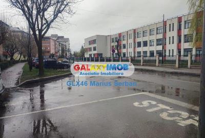 Apartament cu 4 camere decomandat în Micro 3 - 2