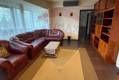 Apartament cu 2 camere semidecomandat, mobilat în Băneasa - 1