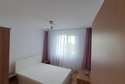 Apartament cu 3 camere decomandat în Olteniței - 3