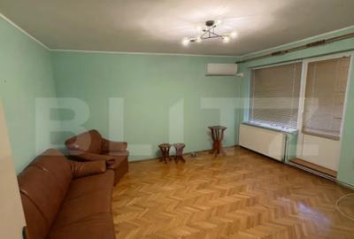 Apartament cu 3 camere decomandat în Central - 3