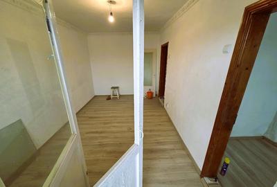 GARSONIERA DALLAS PRET -WAU----- 21000E - 11