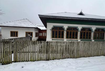 Vand casa+teren 4400m2 in Polovragi - 7