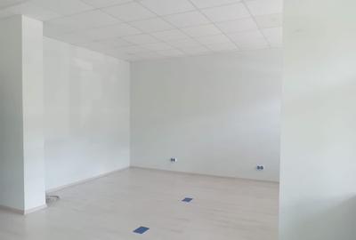 Spațiu comercial, de 119 mp, în Micro 14 - 3