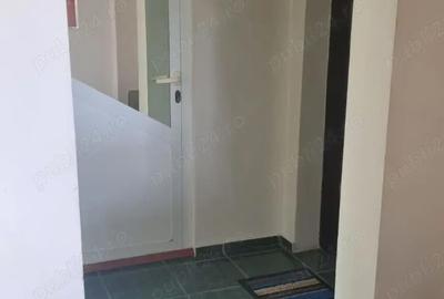 Apartament cu 2 camere decomandat în Slănic - 1