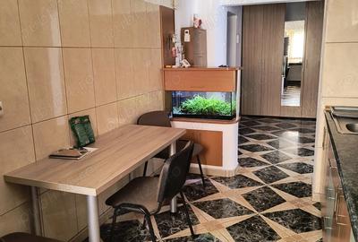 Inchiriez apartament decomandat, cu 2 camere in zona TOMIS NORD, CONSTANTA - 1