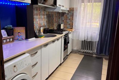 Apartament cu 2 camere decomandat, mobilat în Dacia - 4