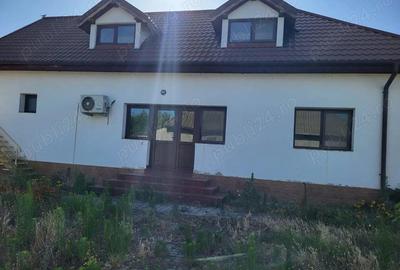 Casă cu 4 camere în Sarichioi - 4