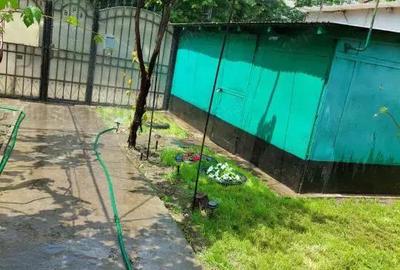 Dorobantilor Casa 4 camere 2 corpuri Teren=400 mp front stradal de 10m - 2