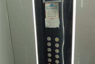 Apartament cu 3 camere circular în Astra - 18
