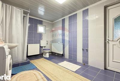 Casă cu 3 camere cu Teren 788 Mp în Central - 5