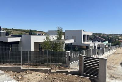 Casă cu 3 camere cu Teren 570 Mp în Iorga - 14