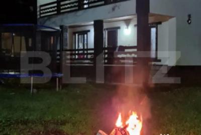 Casă cu 7 camere cu Teren 1500 Mp în Central - 10