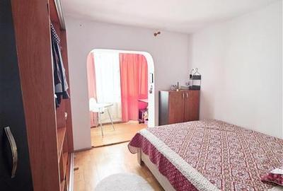 Apartament cu 4 camere decomandat, mobilat în Răcădău - 4