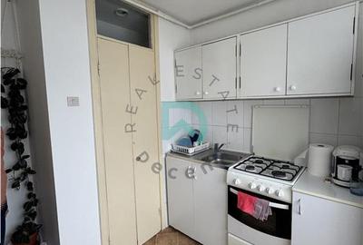 Garsonieră decomandată în Astra - 4