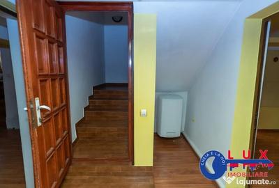 Casă cu 4 camere cu Teren 110 Mp în Central - 3
