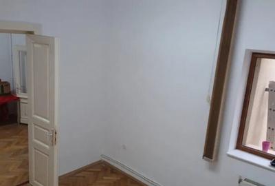 Casă cu 3 camere cu Teren 150 Mp în P-ța Ovidiu - 2