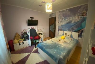 Apartament cu 3 camere decomandat, mobilat în 1 Mai - 4