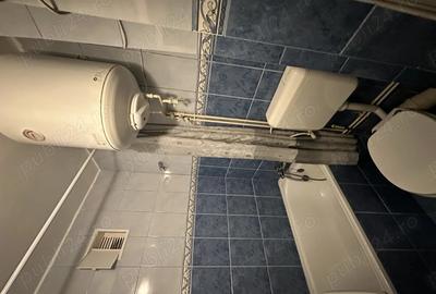 Inchiriez Garsoniera 24mp in zona Piata Tractorul , et.1 - 8