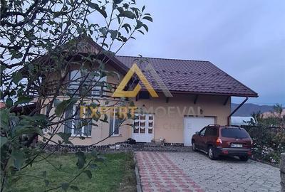 Casă cu 4 camere cu Teren 6000 Mp în Mocira - 5