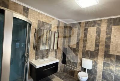 Casă cu 7 camere cu Canalizare în Eroii Revoluției - 3