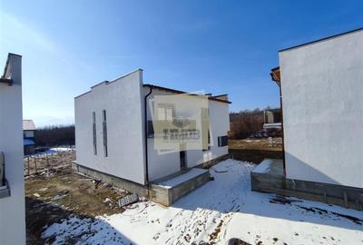 Casa finalizata cu 4 camere 2 bai in zona Calea Cisnadiei - 4