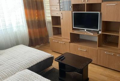 Particular Inchiriez apartament 3 camere zona Giurgiului Luica Zetari - 4