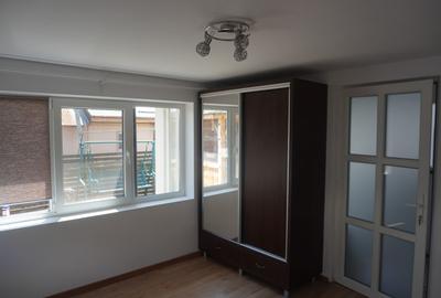 Casă individuală cu 8 camere cu Canalizare în Snagov - 5