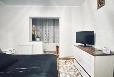 AV667 Apartament 3 camere, decomandat, etaj 2, 68mp, zona Lunei - 10