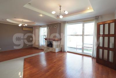 Vilă insorita cu 7 camere si piscina - 2