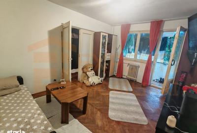 Apartament cu 2 camere semidecomandat în Inel II