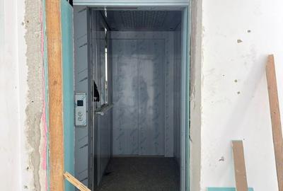 Spațiu comercial, de 200 mp, în Central - 19