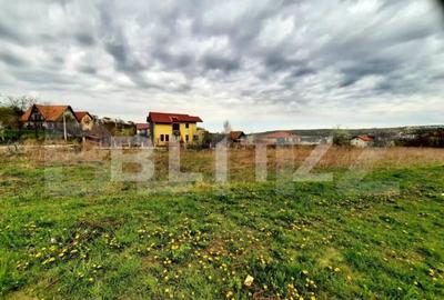 Teren de 382 mp, în Borhanci