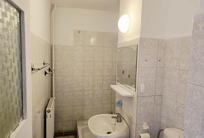 Apartament cu 4 camere semidecomandat în Nicolina - 9