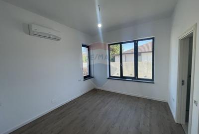 Casa / Vila cu 4 camere de vanzare in zona Nord - 7
