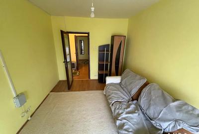 De inchiriat apt 3 camere decomandat zona gara-termen lung;bloc 1990; parcari gratuite nelimitate - 4