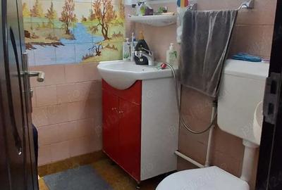 Apartament cu 3 camere decomandat în Central - 2