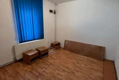 Casă cu 5 camere în Central - 7