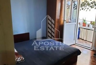 Apartament cu 3 camere, decomandat, etajul 1, zona Sagului Apartament cu 3 camere, decomandat, etajul 1, zona Sagului - 4