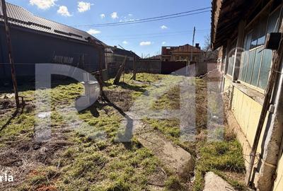 Casă cu 5 camere cu Teren 235 Mp în Podari - 8