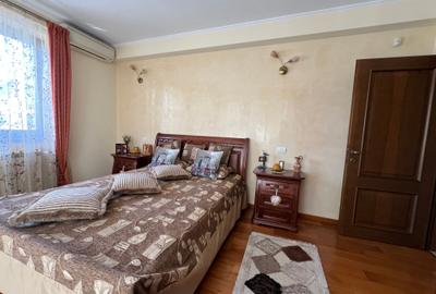 Vila de LUX Bucuresti / Sector 6 / 8 camere 250 mp - 13