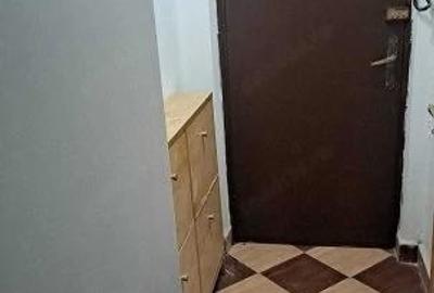 Garsonieră semidecomandată în P-ța Alba Iulia