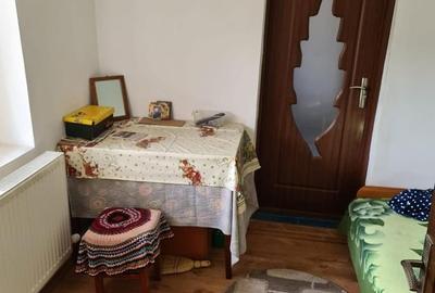 Casă cu 6 camere cu Teren 1400 Mp în Central - 4