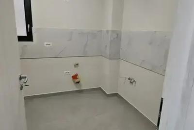 Casă cu 4 camere cu Canalizare în Est - 7