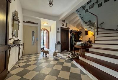 Casă cu 6 camere cu Canalizare în Drumul Sării - 9